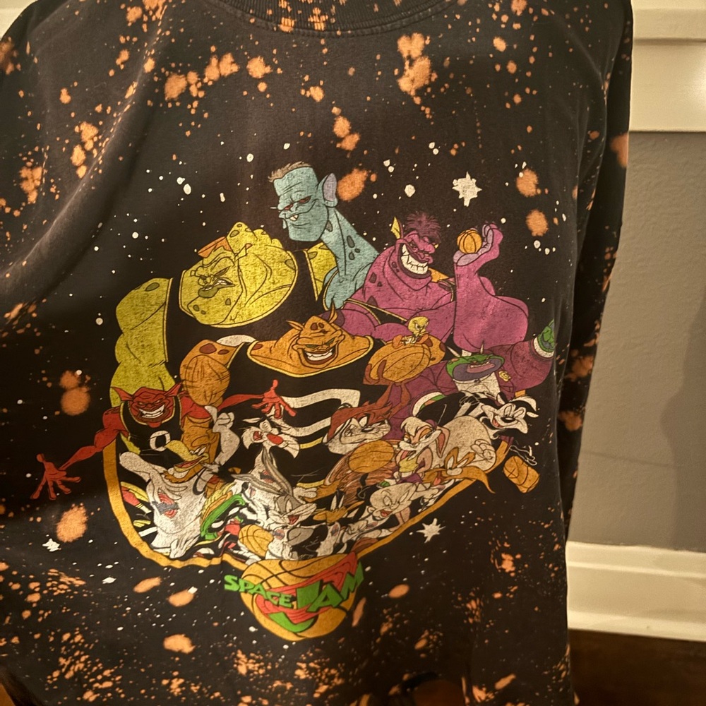 Space Jam Character Graphic Long Sleeve Tee - Black and Orange